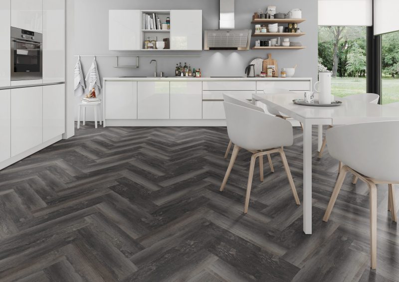 Smoked Pine Black