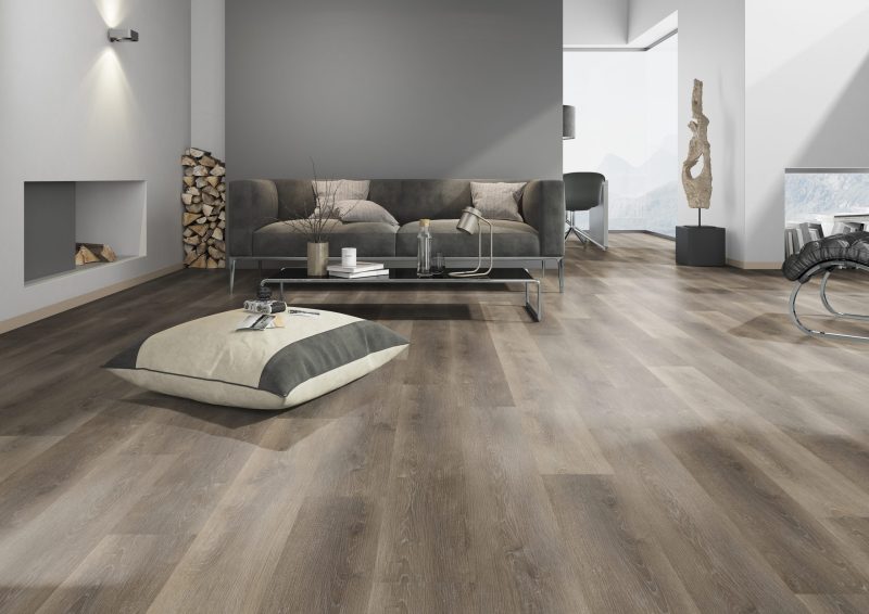 Traditional Oak Natural Light